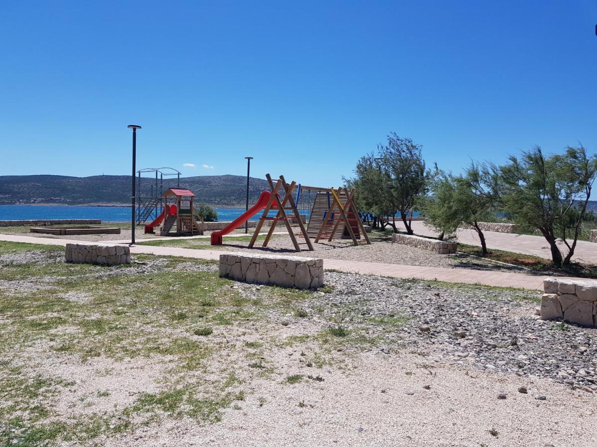 Green Point Paklenica Starigrad Paklenica Dış mekan fotoğraf